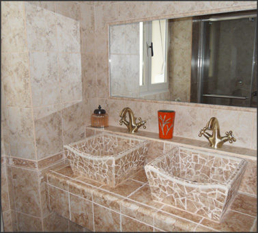 Salle de bain de la chambre Pondichry
